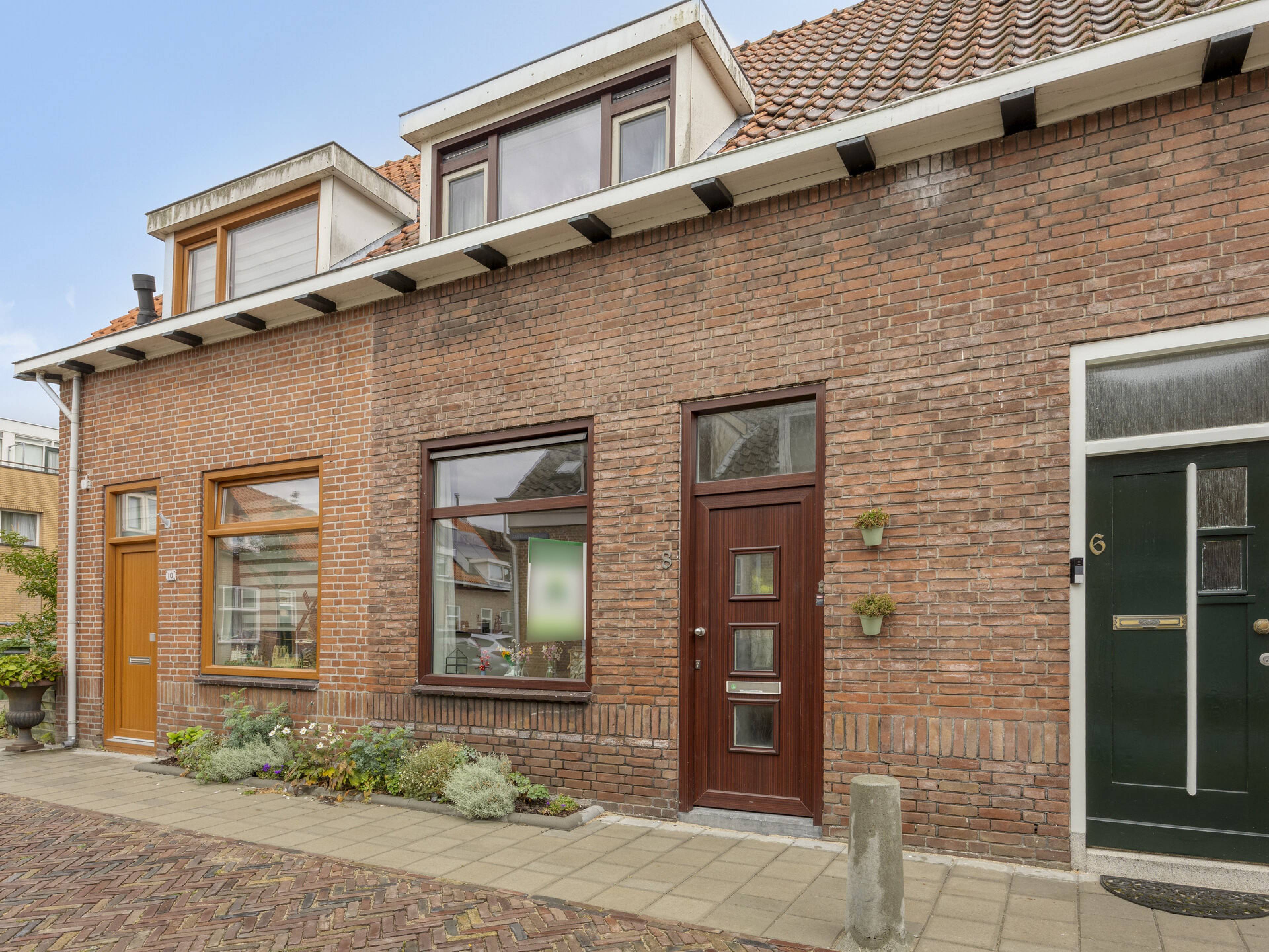 Van Embdenstraat 8
